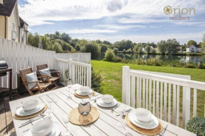 Windrush Lake 87, The Retreat - P